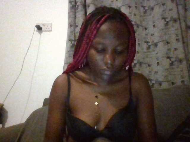 Dimplelaydy live cam on BongaCams