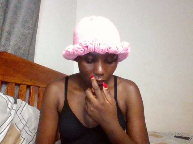 Dimplelaydy live cam on BongaCams