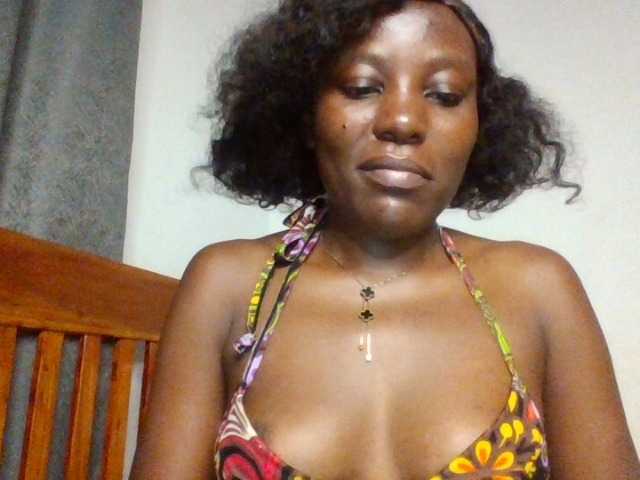 Dimplelaydy live cam on BongaCams