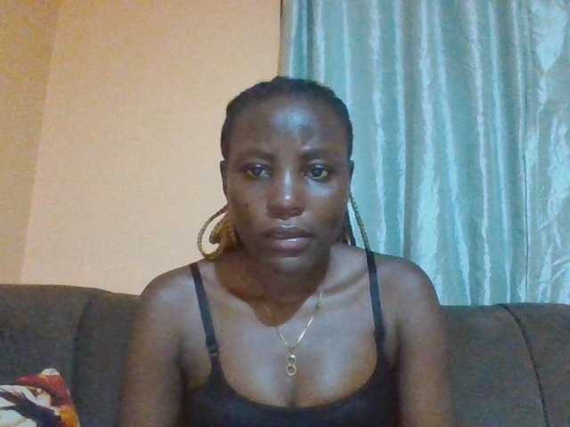 Dimplelaydy live cam on BongaCams