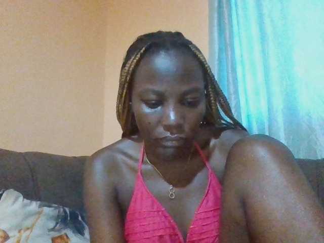 Dimplelaydy live cam on BongaCams