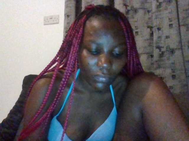 Dimplelaydy live cam on BongaCams