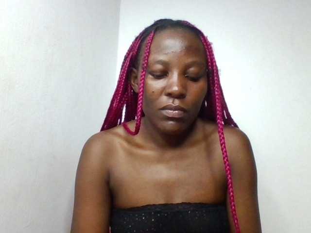 Dimplelaydy live webcam show