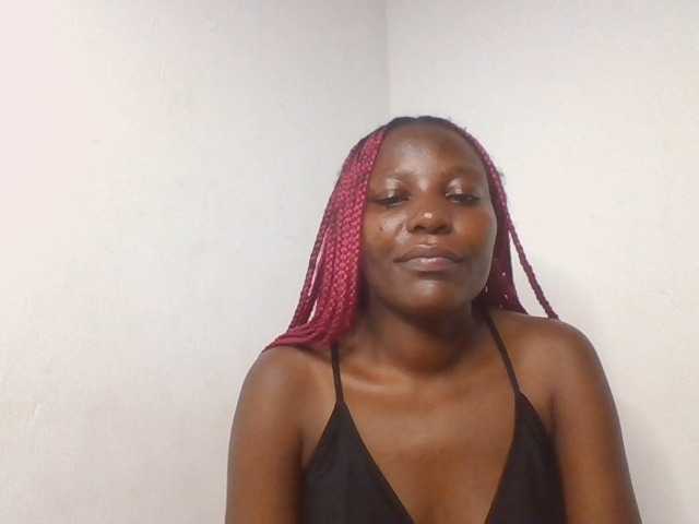 Dimplelaydy live cam on BongaCams