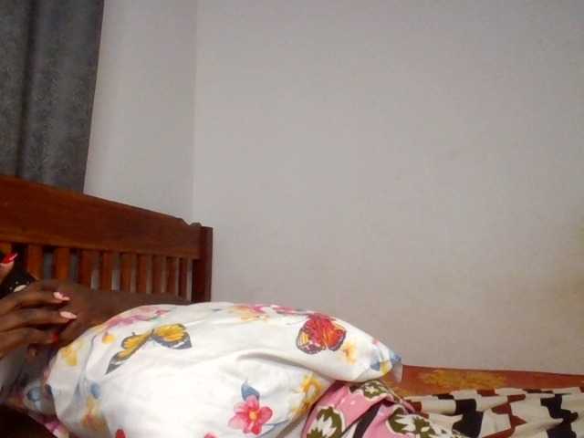 Dimplelaydy live cam on BongaCams