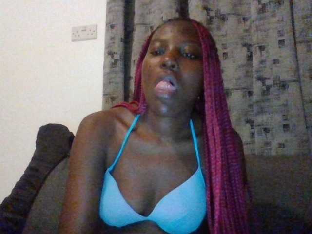 Dimplelaydy live webcam show