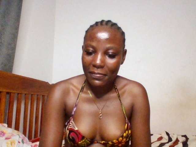 Dimplelaydy live cam on BongaCams