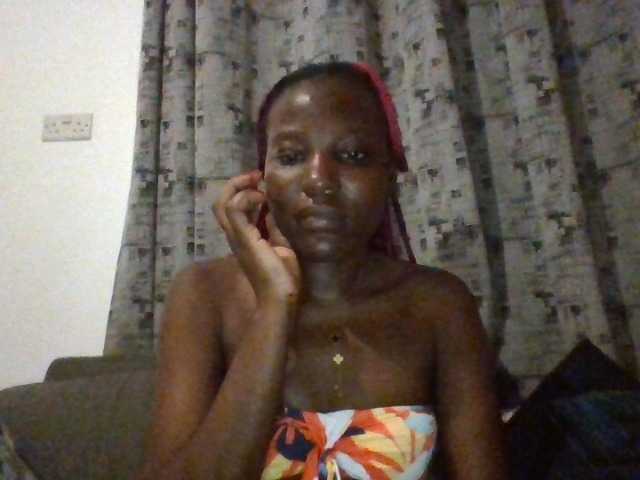 Dimplelaydy live cam on BongaCams
