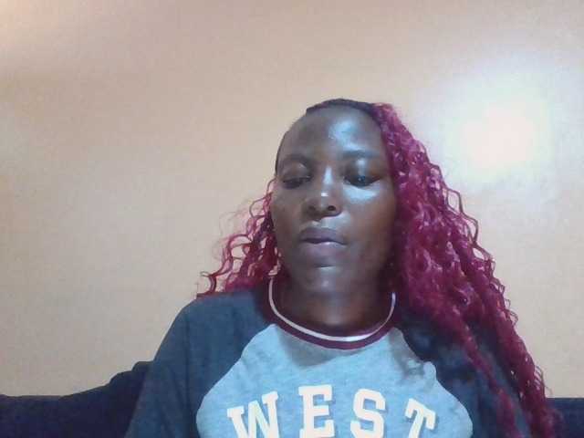 Dimplelaydy live cam on BongaCams