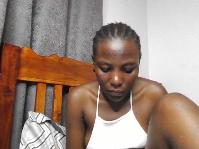 Dimplelaydy live cam on BongaCams
