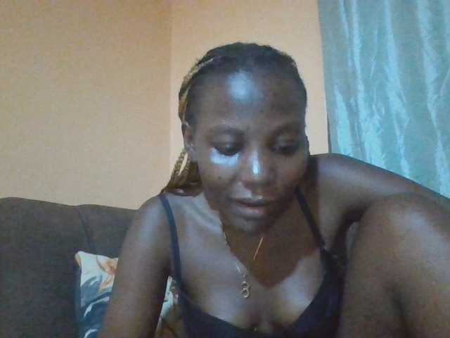 Dimplelaydy live cam preview