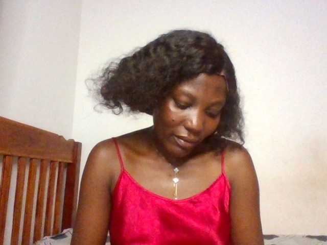 Dimplelaydy live cam on BongaCams