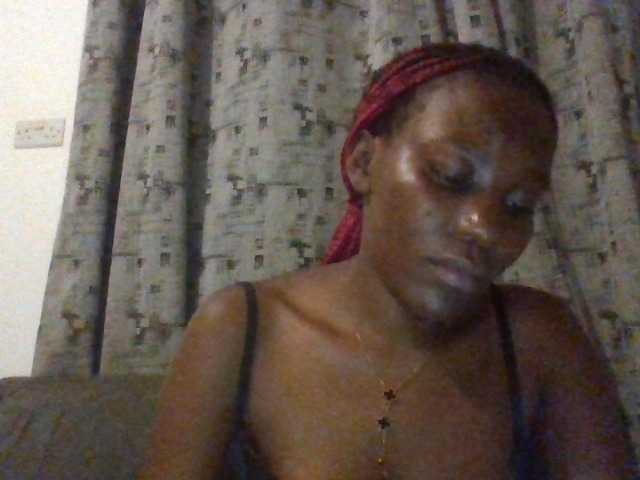 Dimplelaydy live cam on BongaCams