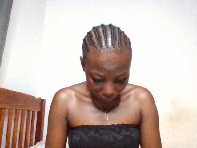 Dimplelaydy live cam on BongaCams