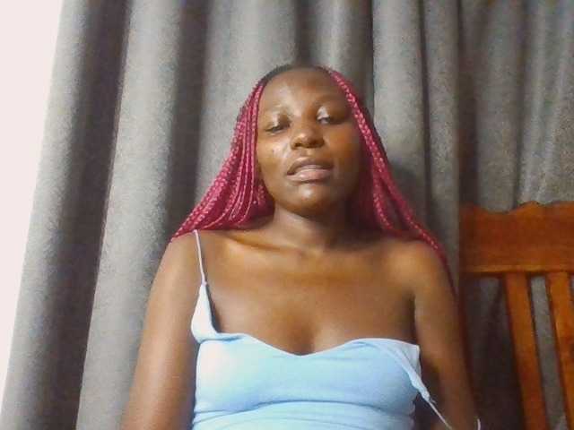 Dimplelaydy live cam on BongaCams