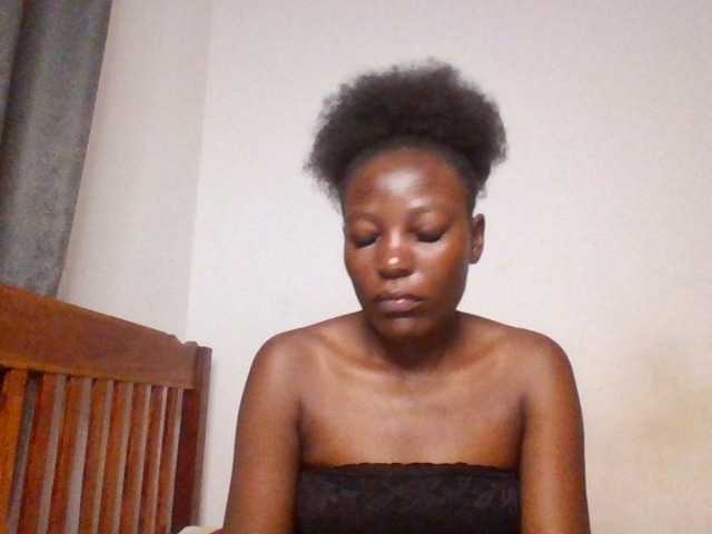 Dimplelaydy live cam on BongaCams