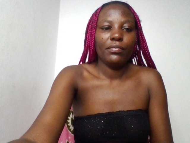 Dimplelaydy live webcam show