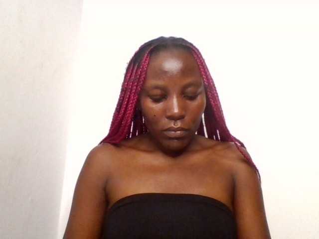 Dimplelaydy live cam on BongaCams