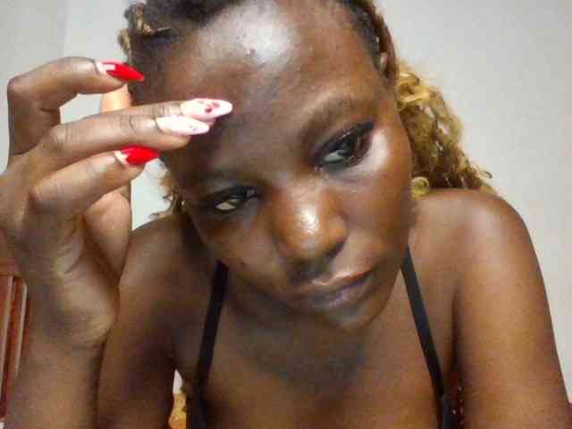 Dimplelaydy webcam