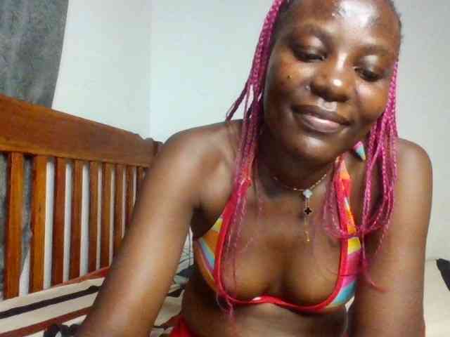 Dimplelaydy webcam
