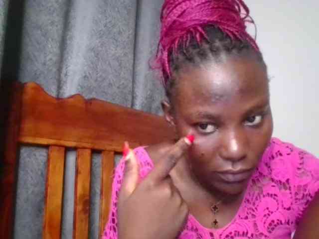 Dimplelaydy webcam