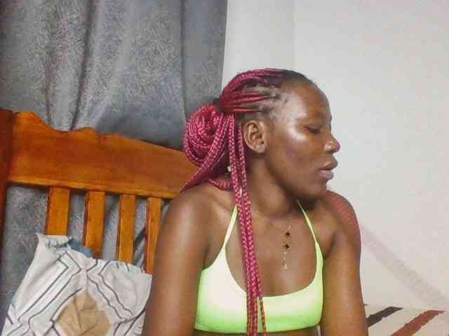 Dimplelaydy webcam