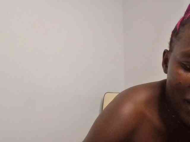 Dimplelaydy webcam