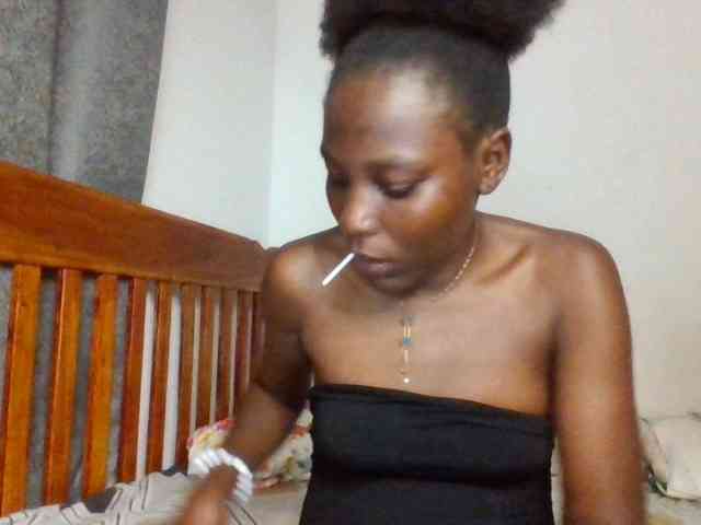 Dimplelaydy webcam