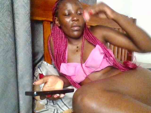 Dimplelaydy webcam