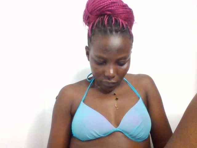 Dimplelaydy webcam