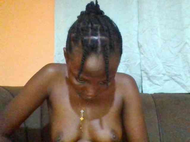 Dimplelaydy webcam