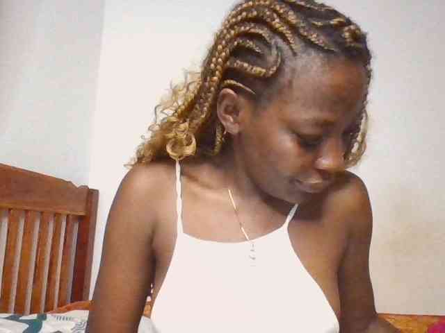 Dimplelaydy webcam