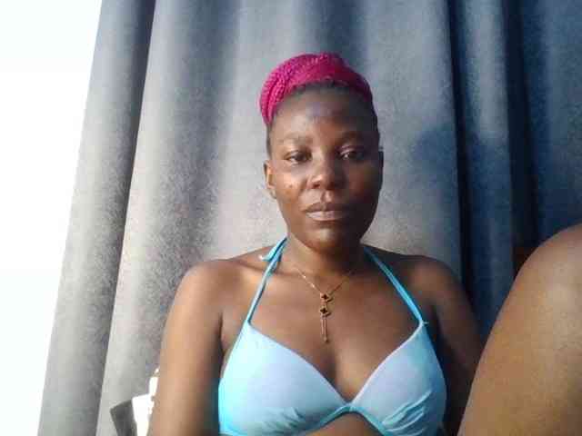 Dimplelaydy webcam