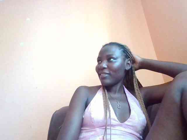 Dimplelaydy webcam