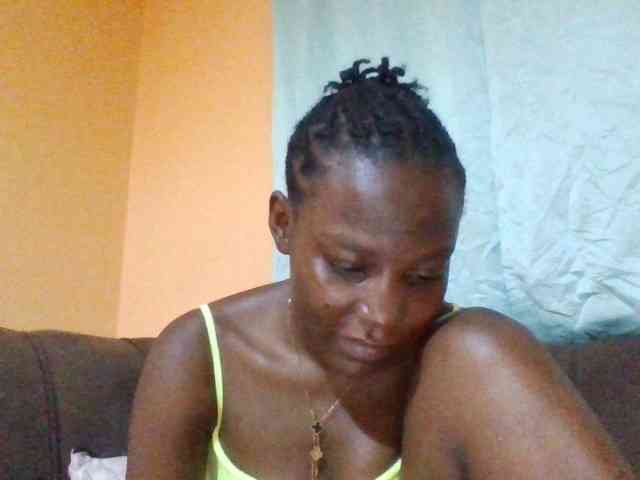 Dimplelaydy webcam
