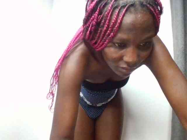 Dimplelaydy webcam