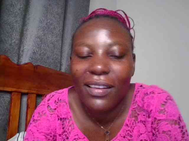Dimplelaydy webcam