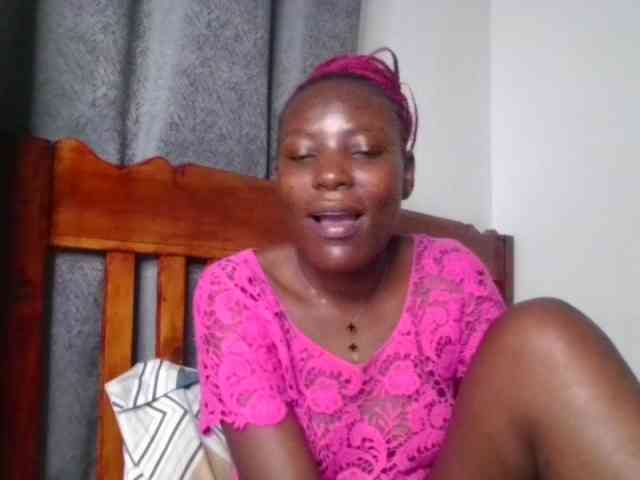 Dimplelaydy webcam