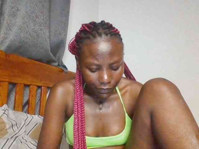 Dimplelaydy webcam