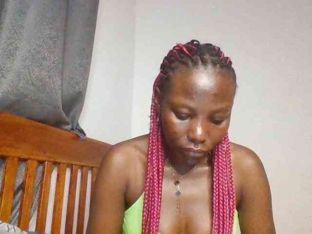 Dimplelaydy webcam