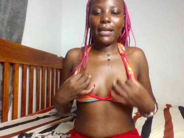 Dimplelaydy webcam