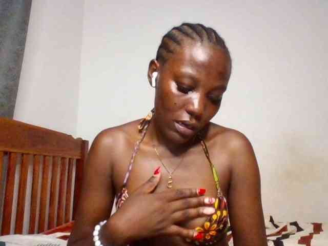 Dimplelaydy webcam