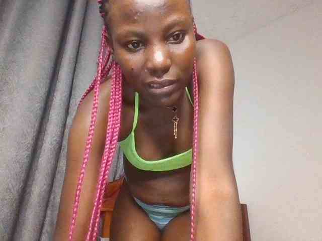 Dimplelaydy webcam