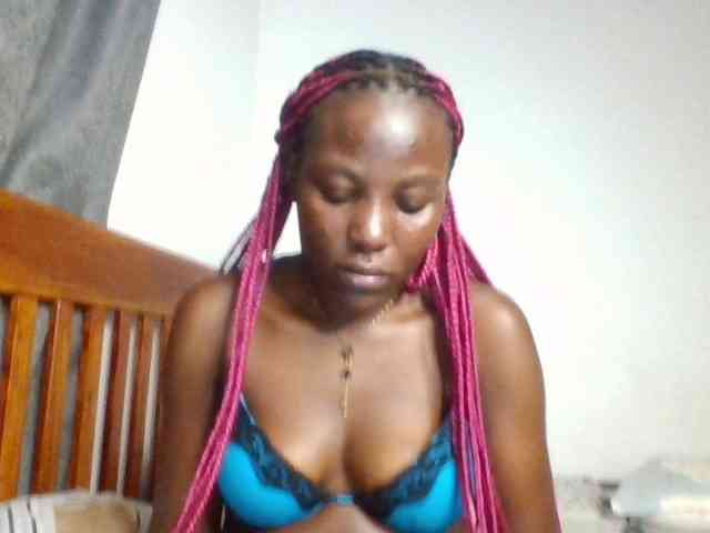 Dimplelaydy webcam
