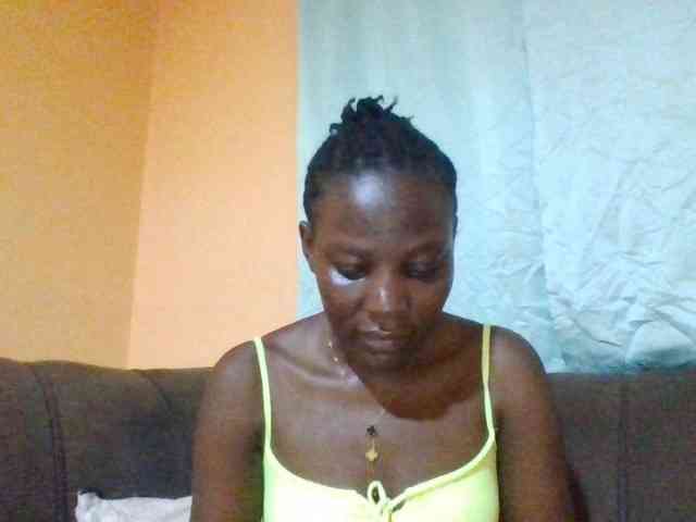Dimplelaydy webcam