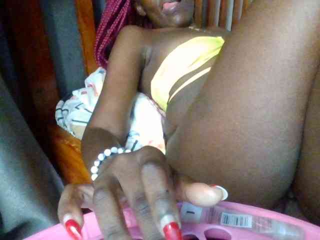Dimplelaydy webcam
