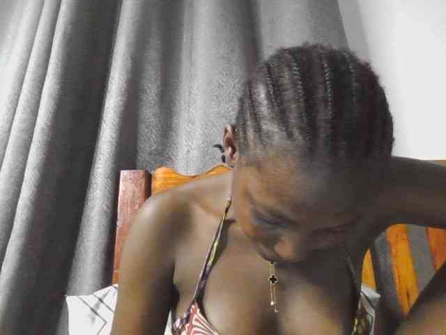 Dimplelaydy webcam