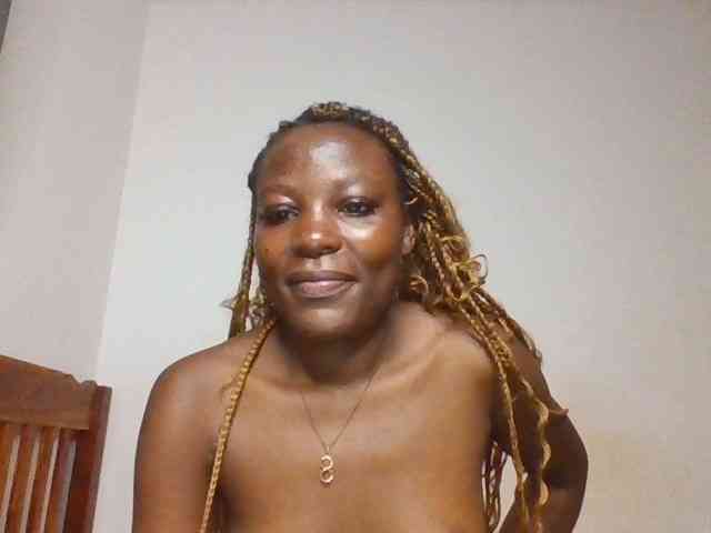 Dimplelaydy webcam