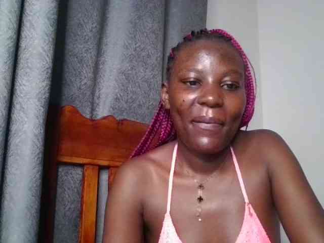 Dimplelaydy webcam