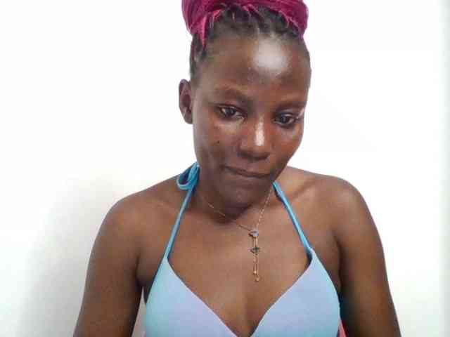 Dimplelaydy webcam
